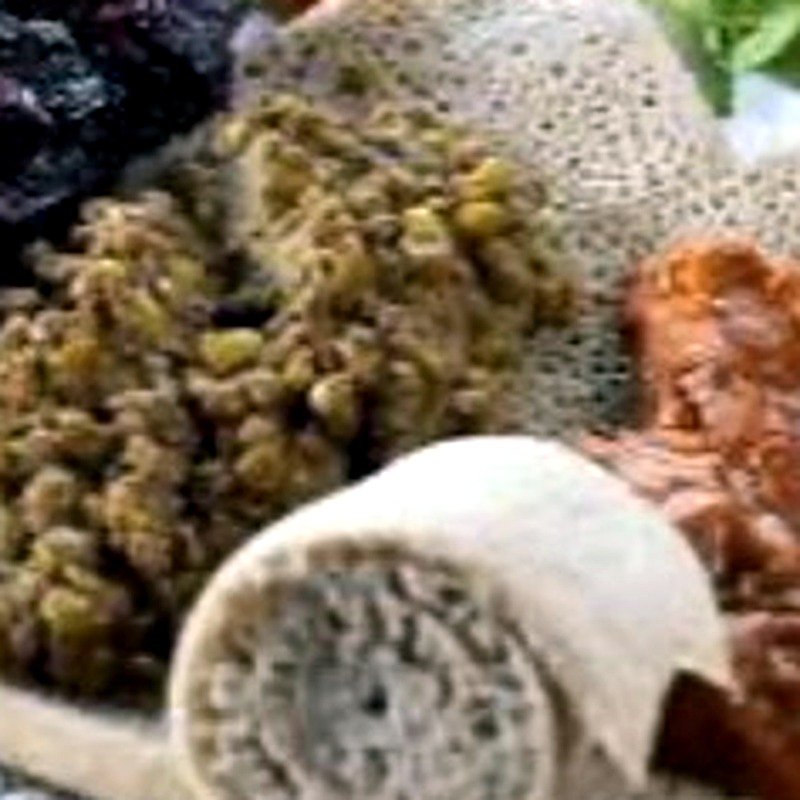 Injera platter